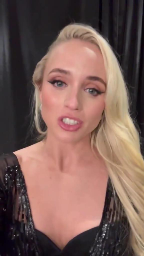 這么甜美的長(zhǎng)相，要是不跟你說(shuō)，你都不知道她也是籃球遠(yuǎn)動(dòng)員